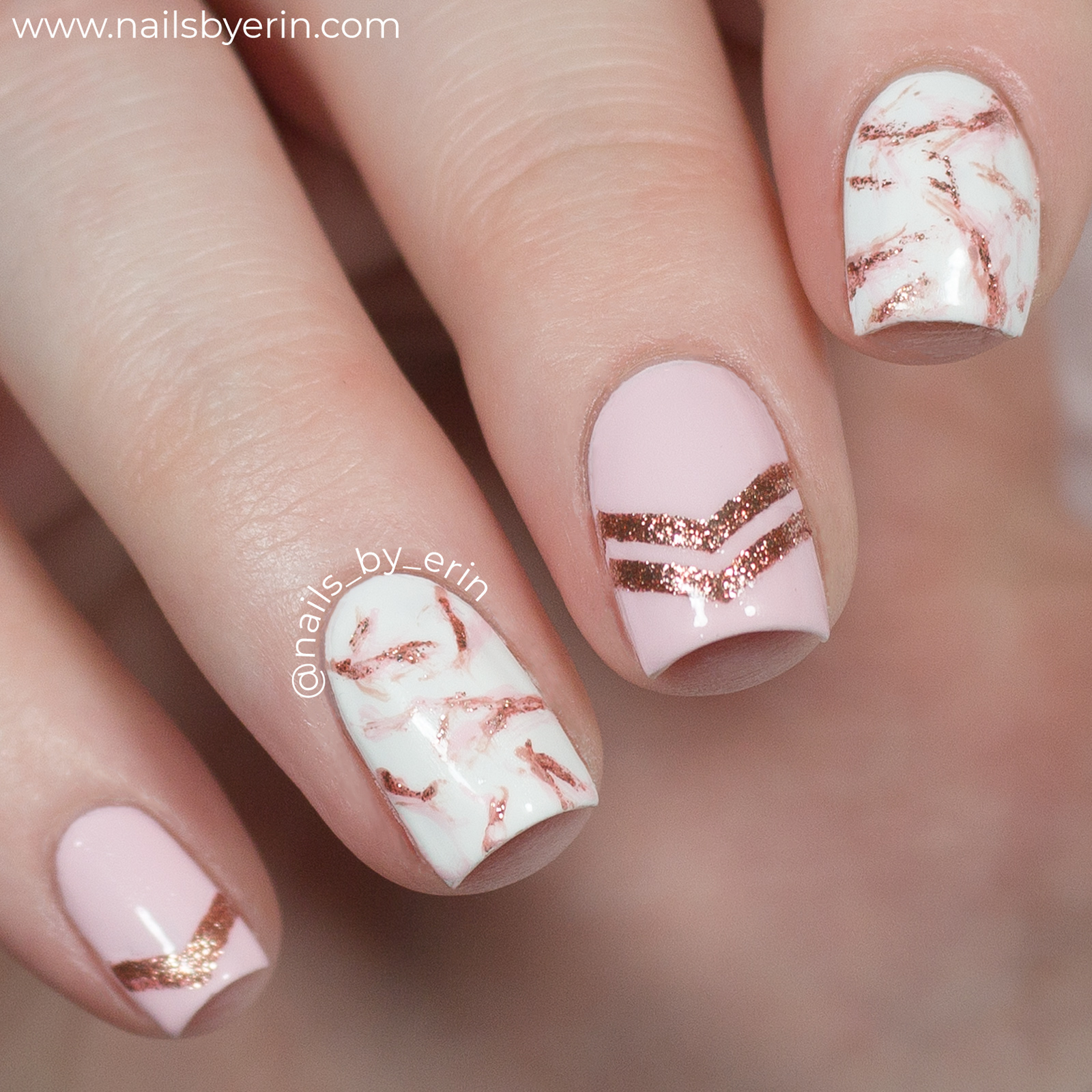 White and rose gold nails! | Rose gold nails acrylic, Rose gold nails, Gold  acrylic nails